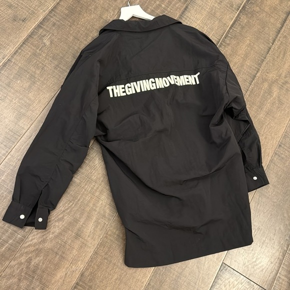 THE GIVING MOVEMENT SHACKET SIZE M - Picture 14 of 16